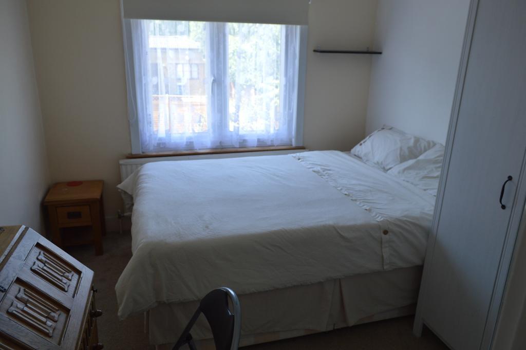 Grove Road, North Finchley, London, N12 9EB