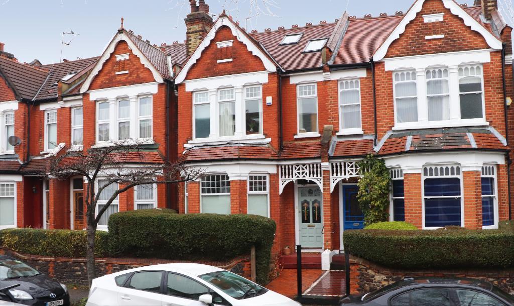 Princes Avenue, Finchley, London, N3 2DB