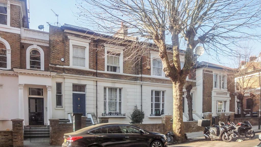 3 Bedroom Flat To Let in Oxford Road, Kilburn, LONDON, NW6 5SL Reed